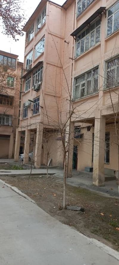 СРОЧНО !!! З хона уй сотилади  узимники. Мухае