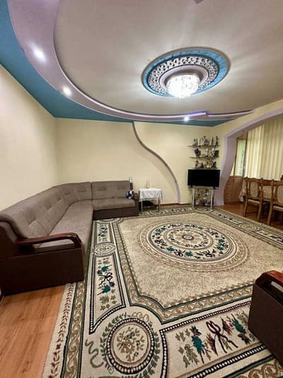 Продаётся 3х ком./1/4 квартира на Юнусобод