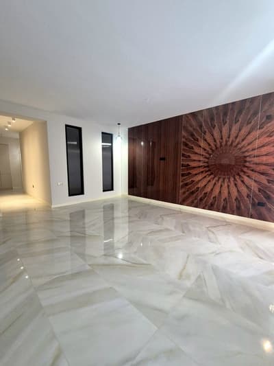 Продается 3х комнатная квартира в Бухаре