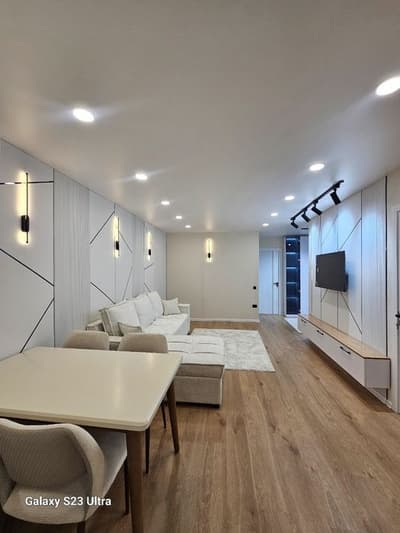 Чиланзар 2 квартал 3"4/4/4  болкон 2х4