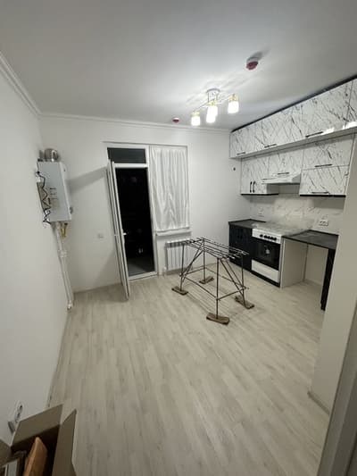 Yashnabod rayon OLMOS Maxalla.  3/13/16 kvartira sotladi