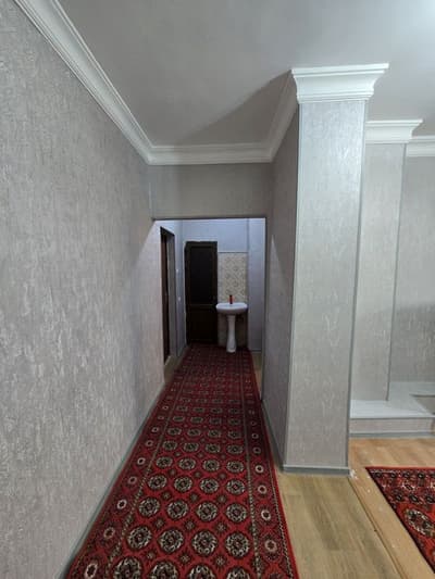 Урганч шахар ДЕХКОН БОЗОР ёнда аса клуб оркасинда 2этажда 58м²кв сотил