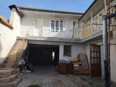 Продаётся Дом Мирабад махалля Ивлева 2,5 сотки Фасад 10м под Бизнес