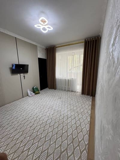 Чиланзар-7 кв 2/2/4/46м2 Срочно Продам квартиру срочно