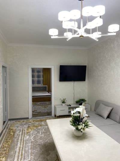 ×Метро Чиланзар 7мин, Чил:17, 2в3/1/4 ‼️Зеркалка, 52м²‼️ Продаётся кв