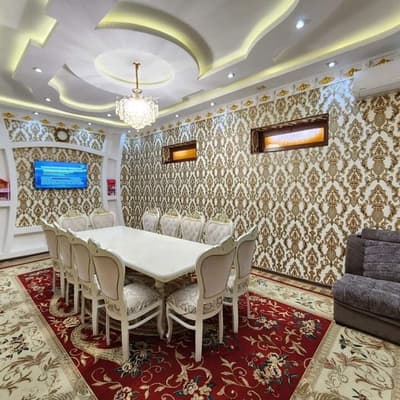 Hovli sotiladi 3 sotok yevrodom  Motrit.