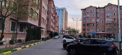 Габус 4х комнатная уютная квартира 4/4/6 117м2: Госпитальный