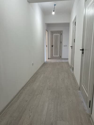 Срочно 3-хонали квартира сотилади, Сергели спутник 16а