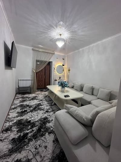 Шовот тумани, Откорма махалласида 150 КВм ховли жой сотилади.