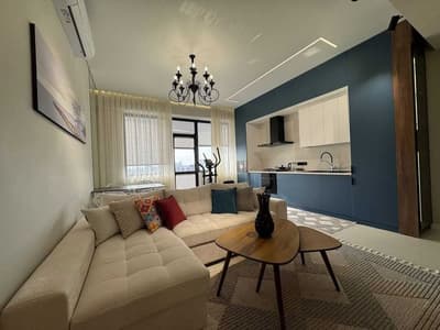 2- комнатная на Хамида Алимжана, Дархан