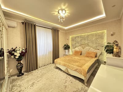 3 қаватли 1,5 сотокли коттедж сотилади Военний госпитал